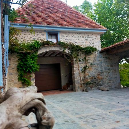Entre Galets Sauveterre-de-Bearn Exterior foto